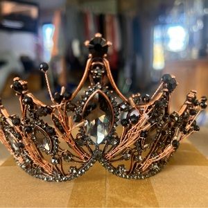 Baroque Queen Crown for Women, Handmade Black Wedding Tiaras and Crown